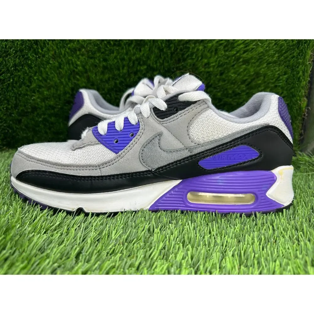 Nike Air Max 90 CD0490-103 Athletic Sneaker Women's 8.5 Gray Mesh Gym Cushioned
